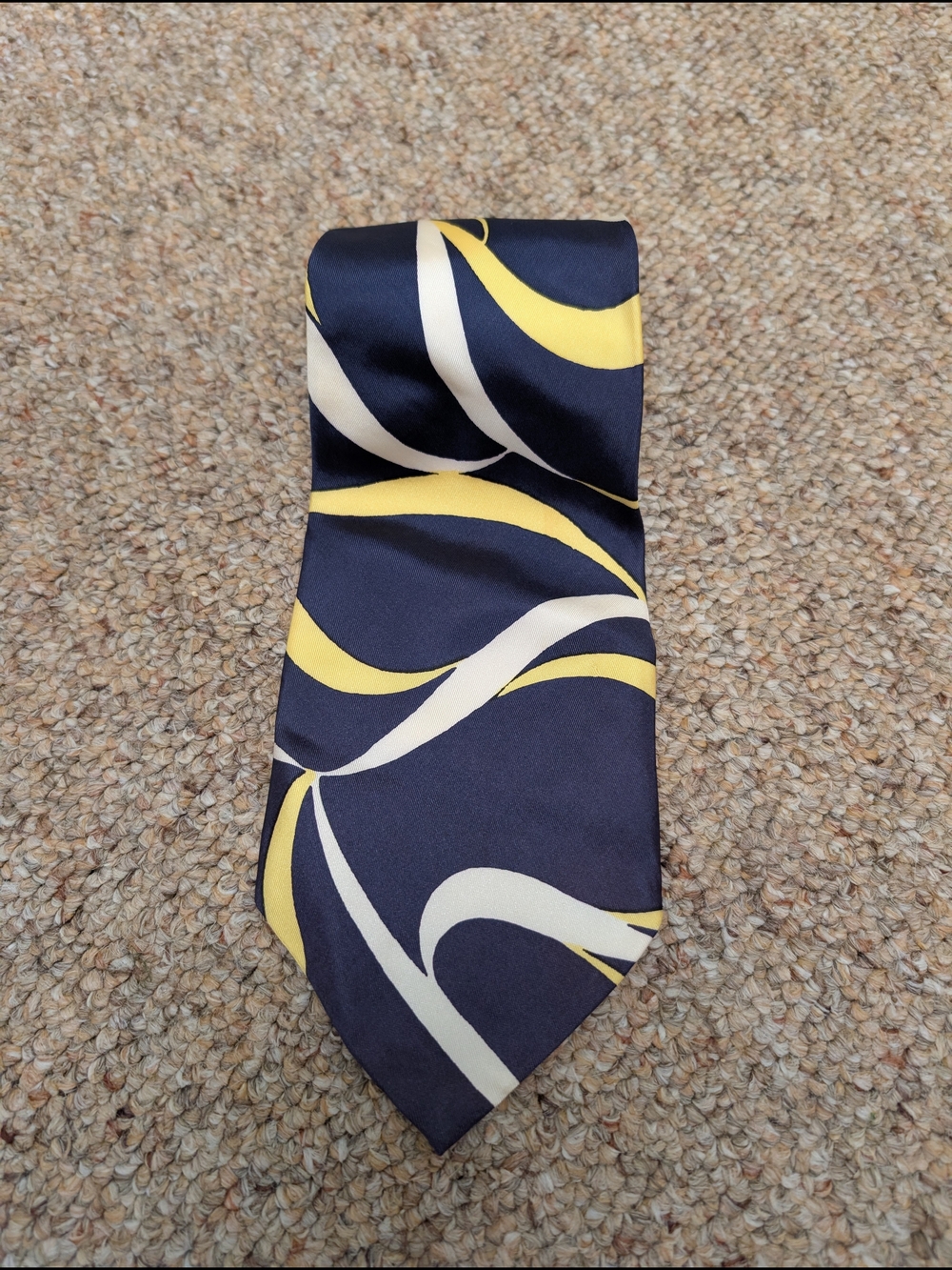 VTG Playboy Neckwear Silk Tie Navy Blue Yellow Cream Psychedelic Swirl 4” Wide